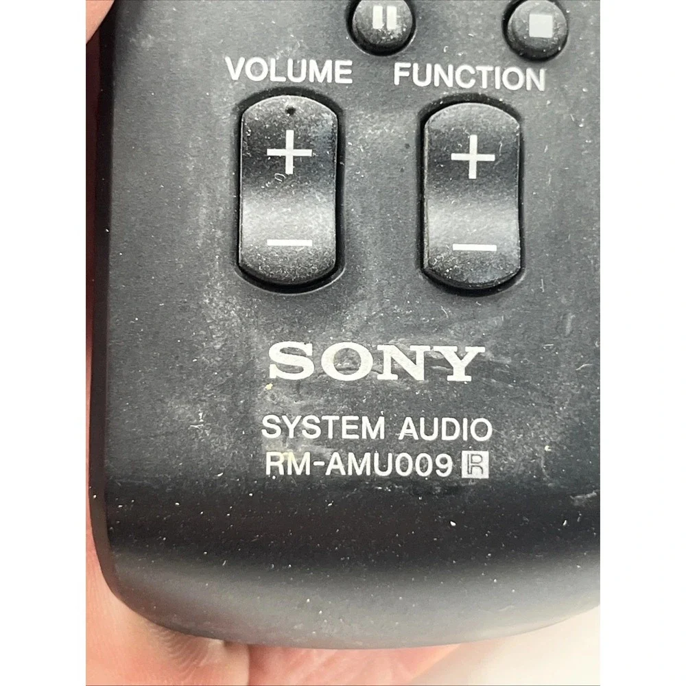Sony Micro Hi-Fi Shelf System CD Player Radio iPod Dock Remote HCD-BX20i Works